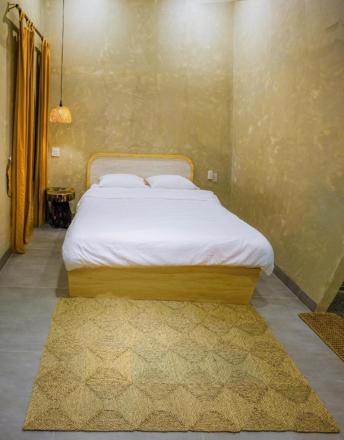 Eo Gio Co Homestay Куинён Экстерьер фото